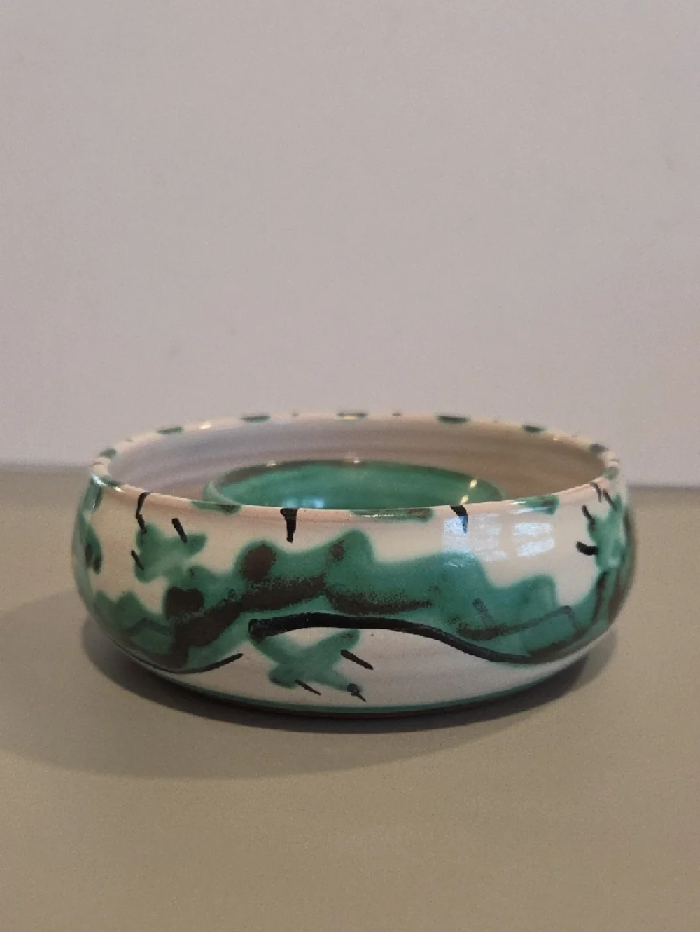 Hand-Painted Ceramic Decorative Plantet in White and Greenish Blue - Picture 2 of 9